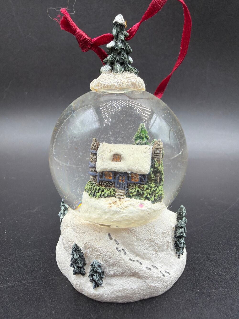 Thomas Kinkade Stonehearth Hutch 1999 Mini Snow Globe Christmas Ornament 3”